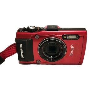 OLYMPUS Digital Camera STYLUS TG-4 Tough Red W/Case, Battery & Charger